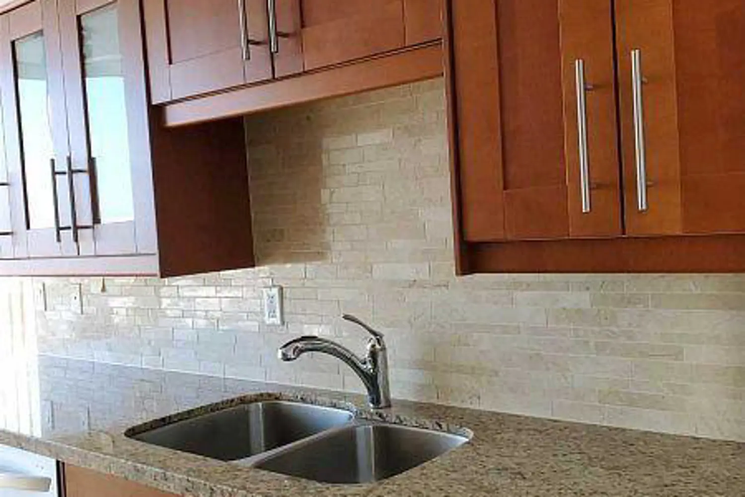 Additional image 6 of 120 Promenade Circle 1001