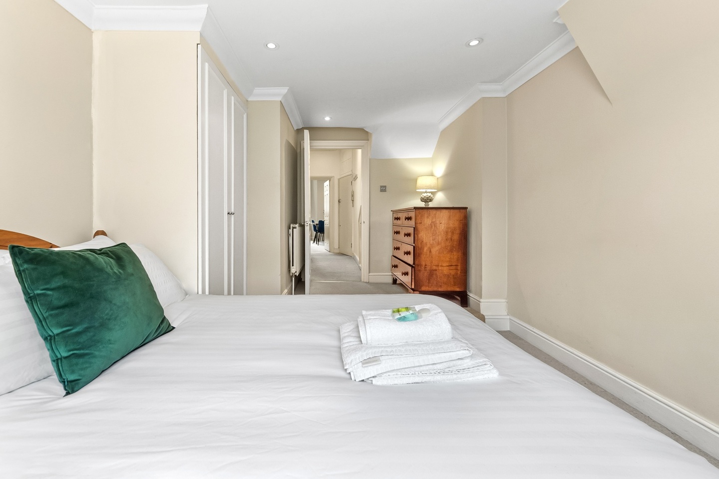 Additional image 2 of 2 Bed Flat, Gunterstone Road, W14, N1 7GU