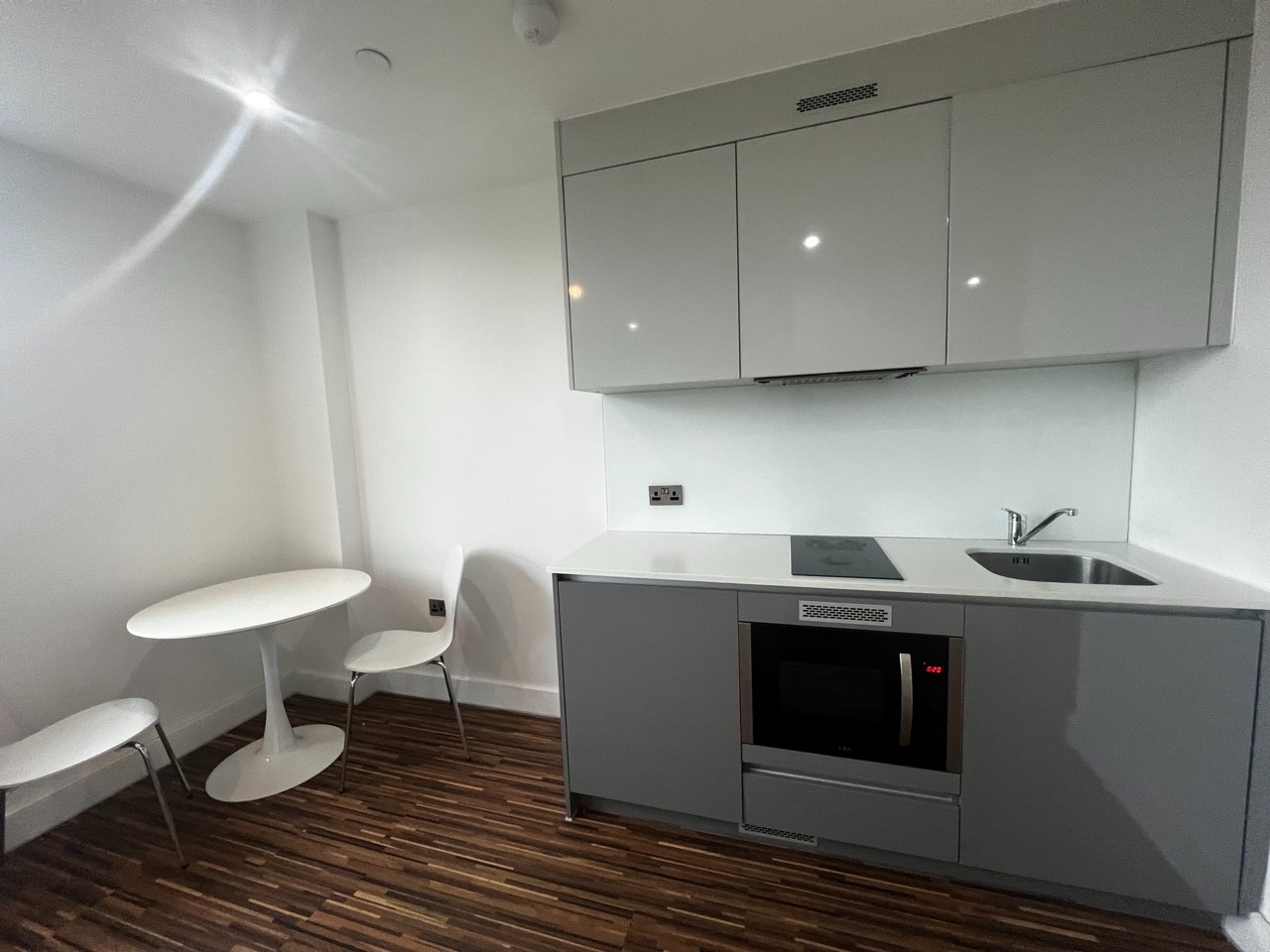 Additional image 6 of 1 Bed Flat, Westpoint, M16, N1 7GU