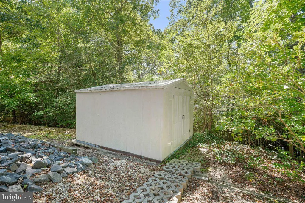 Primary image of 219 Calvert Drive, Lusby, MD 20657