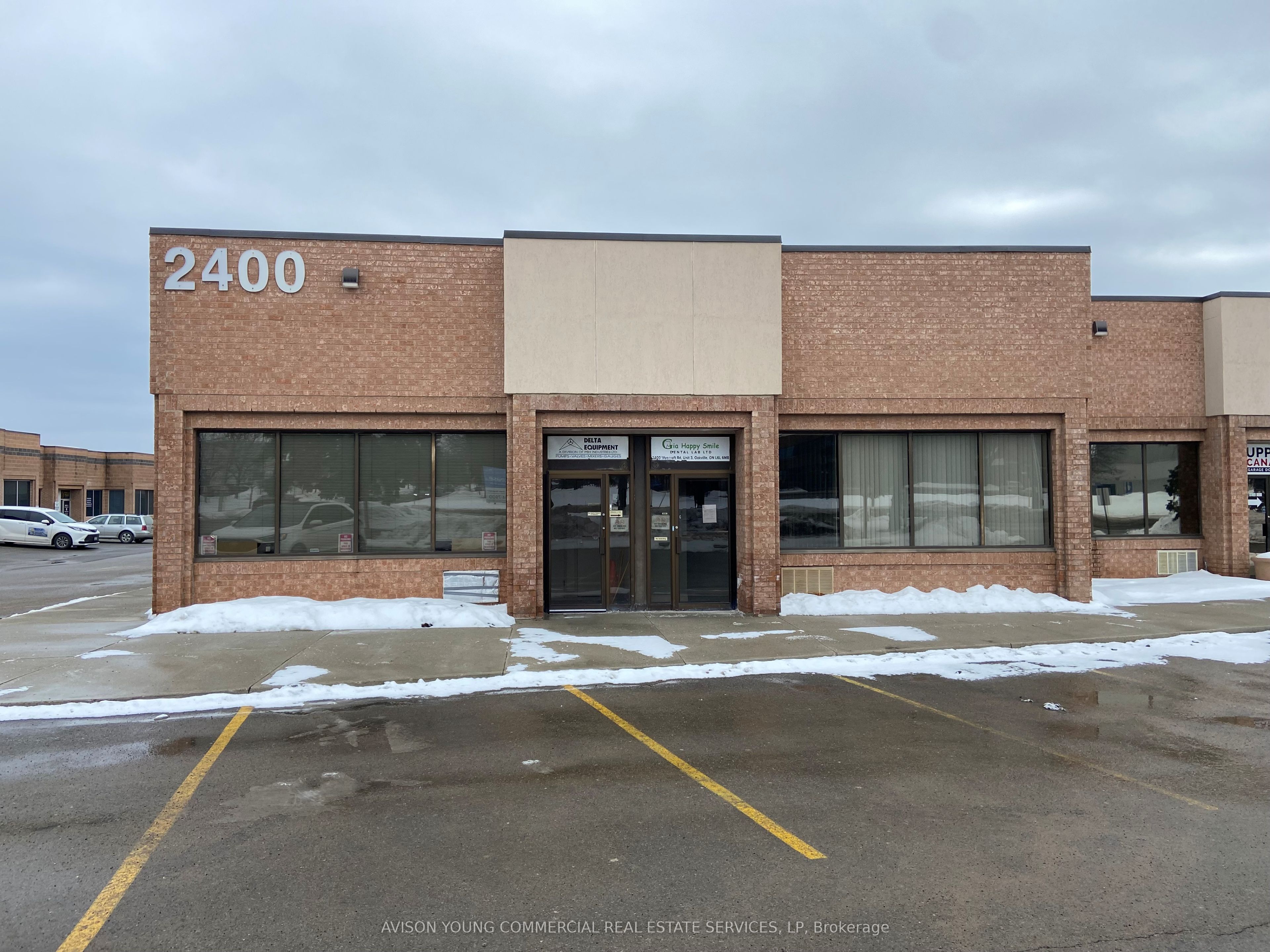 3-2400 Wyecroft Road, Oakville, ON, L6L 6M8