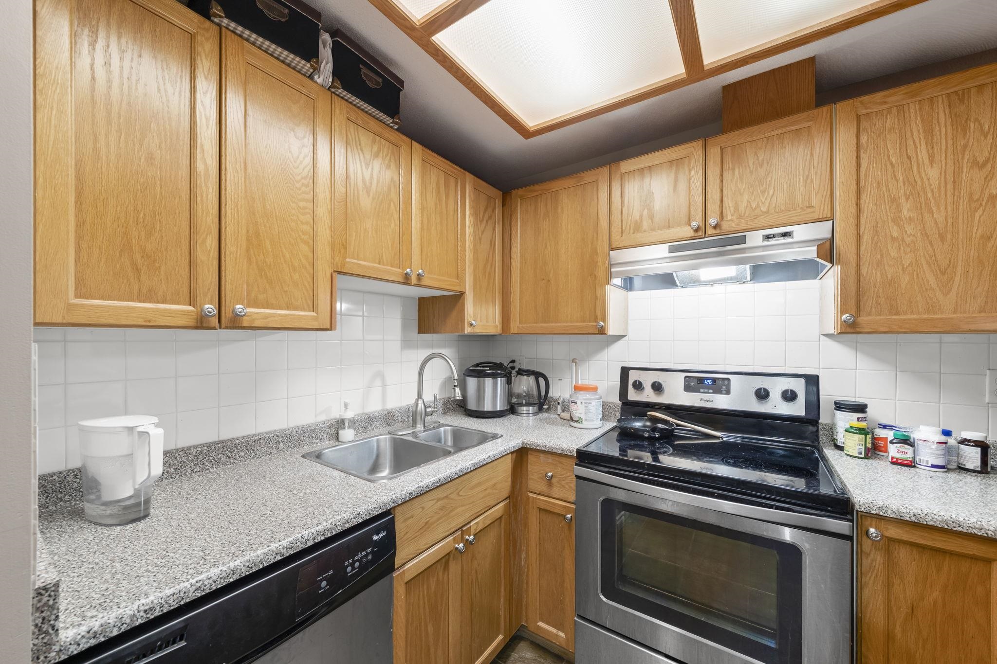 Additional image 6 of B205-4821 53 Street, Delta, BC, V4K 2Z3