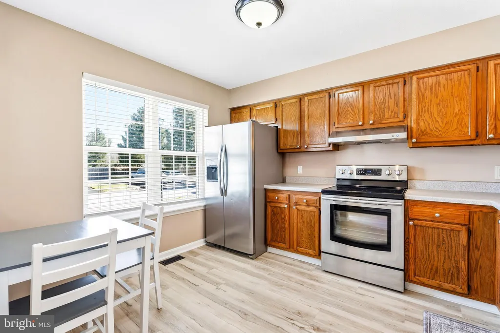 Additional image 8 of 28 W Perpen Court, Newark, DE 19702