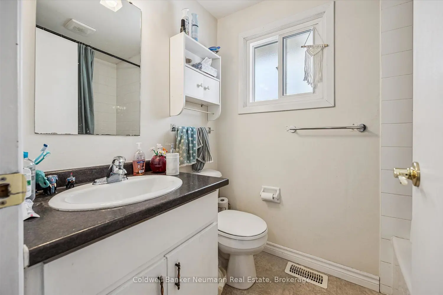 Additional image 3 of 385 Cole Road