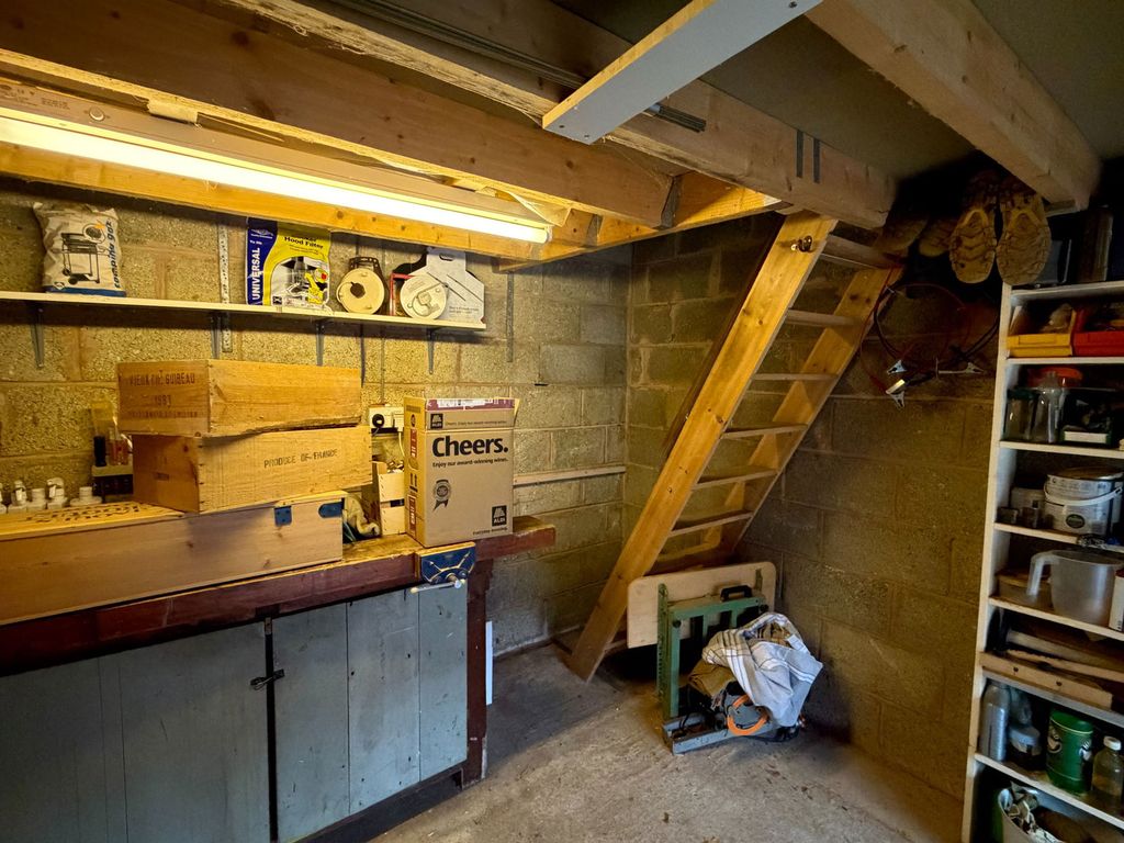 Additional image 15 of 2 bed flat for saleBerrow Court, Upton Upon Severn, Worcestershire WR8
