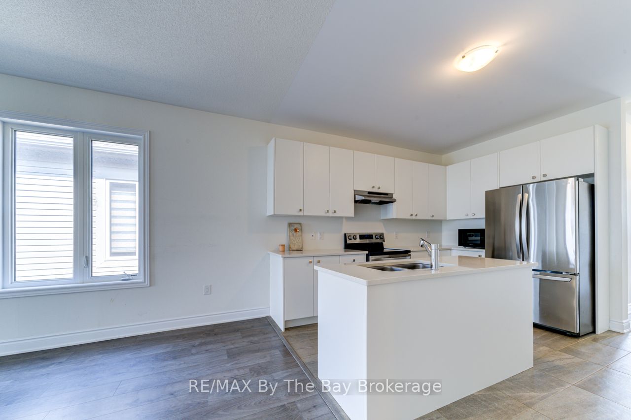 Additional image 6 of 15 Union Boulevard, Wasaga Beach, ON, L9Z 0M6