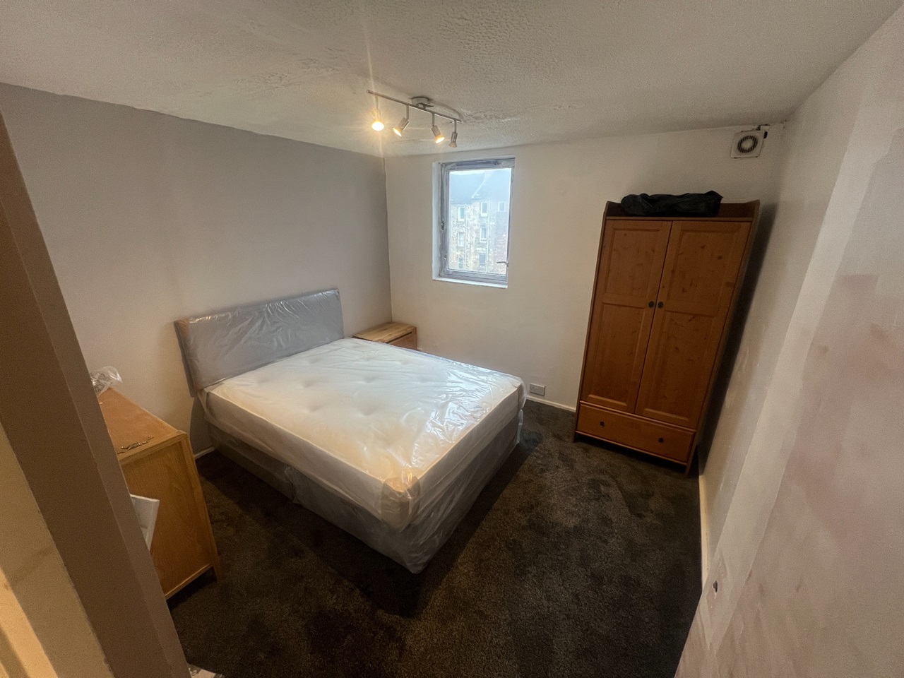 Additional image 5 of 3 Bed Flat, Buccleuch Street, G3, N1 7GU