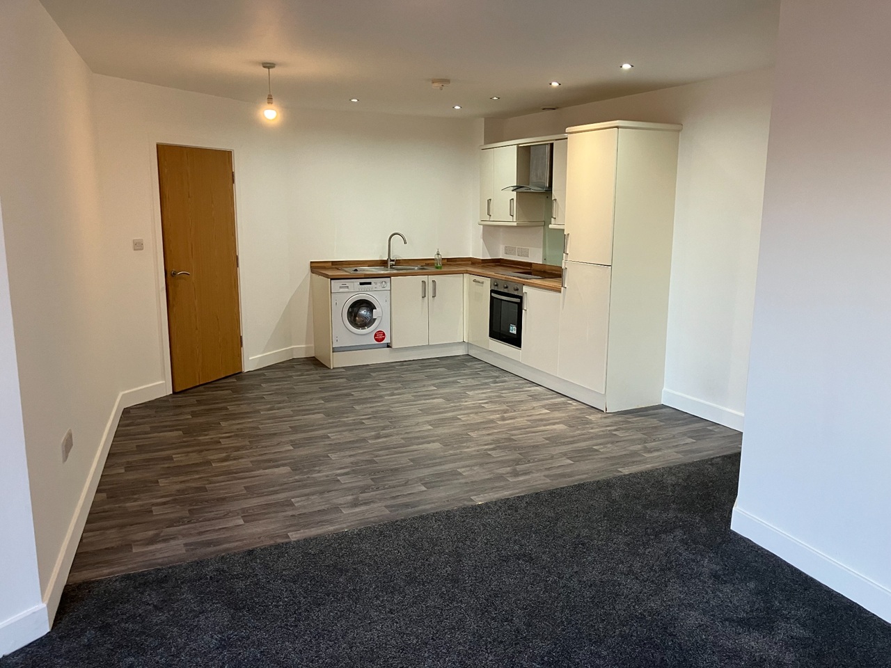 Additional image 18 of 2 Bed Flat, Kirk Beston Close, LS11, N1 7GU