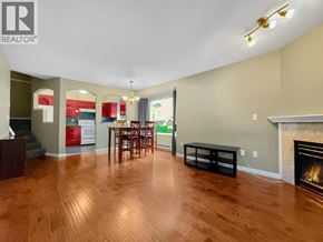 Additional image 4 of X 7175 18TH AVENUE, Burnaby, BC, V3N1K8