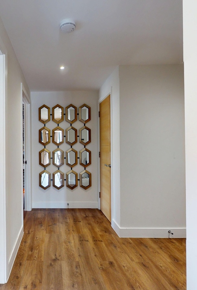 Additional image 25 of 3 Bed Flat, Twyne House, E1, N1 7GU