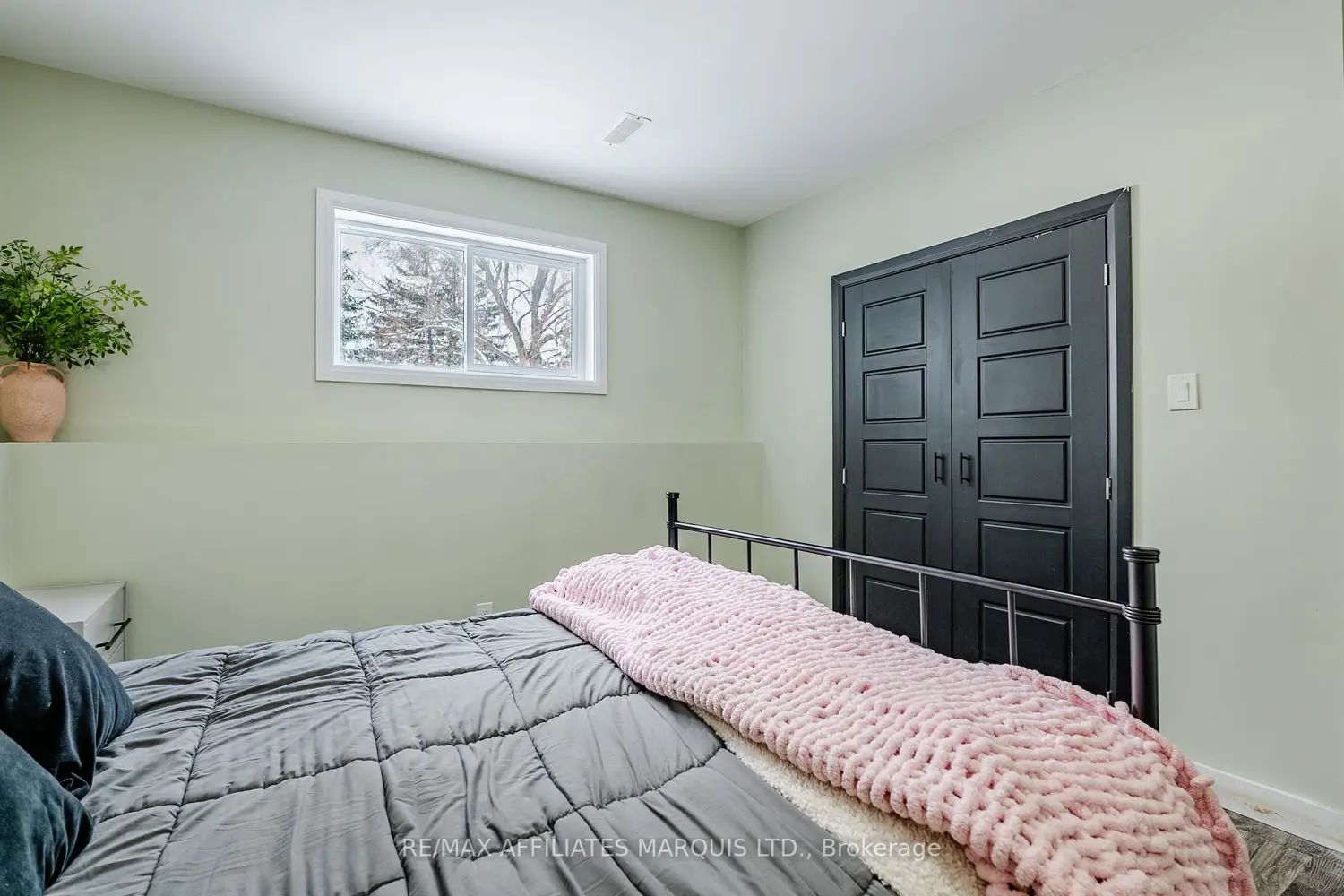 Additional image 4 of 16939 Eighth Road