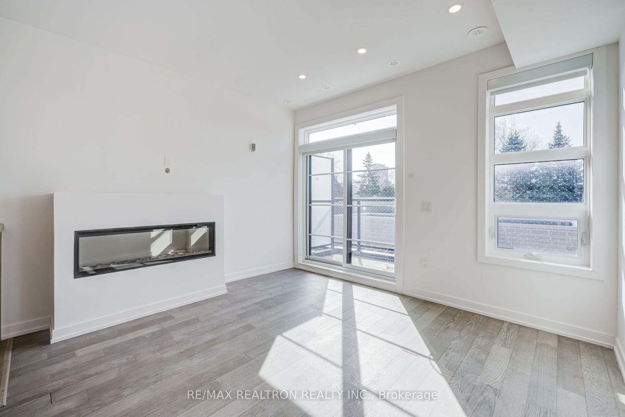 Additional image 6 of 37-57 Finch Avenue W, Toronto, ON, M2N 0K9