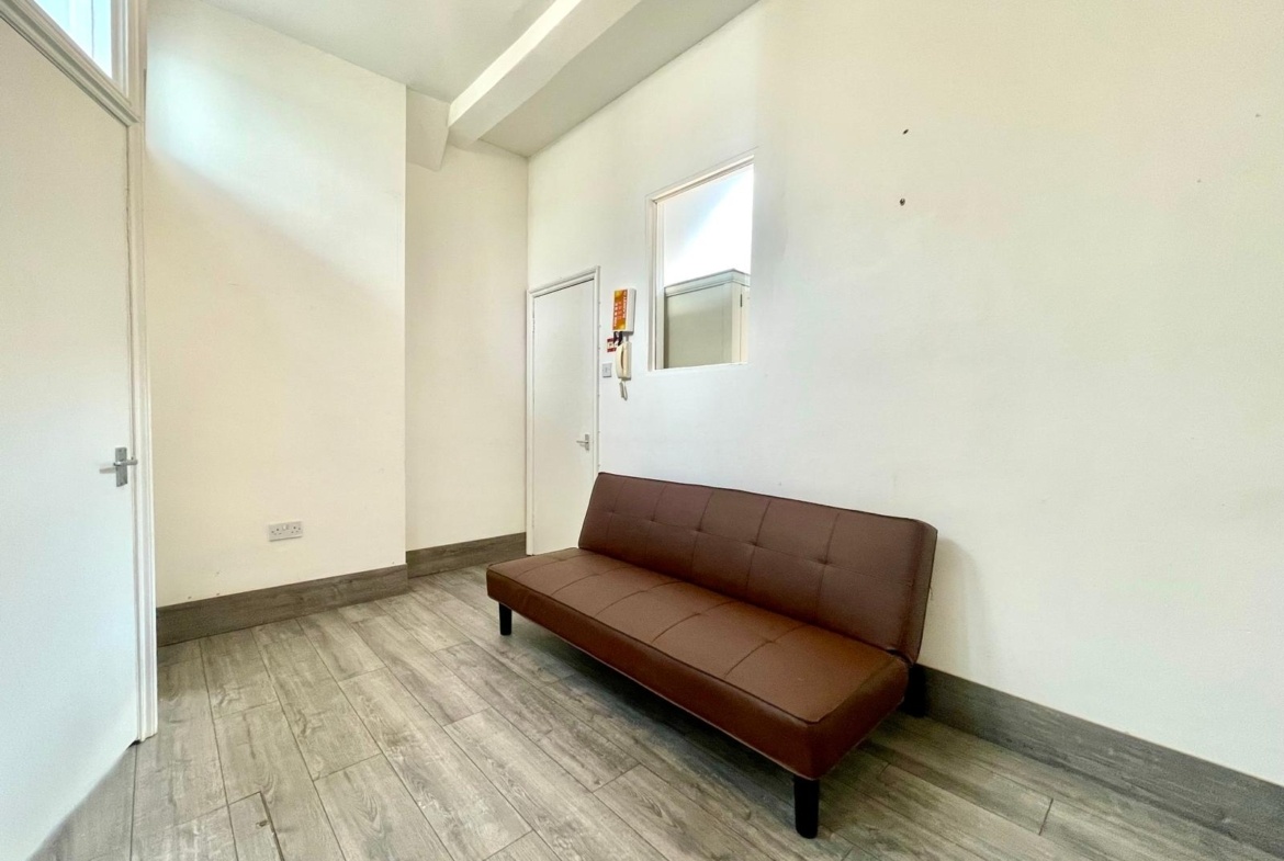 Additional image 4 of 1 Bed Flat, Caledonian Road, N1, N1 7GU