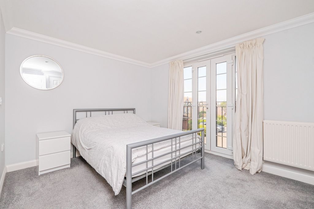 Additional image 5 of 2 bed flat for saleGoring Court, Bramber Road, Steyning, West Sussex BN44