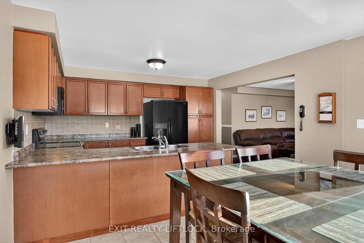 Additional image 5 of 1403 Ireland Drive