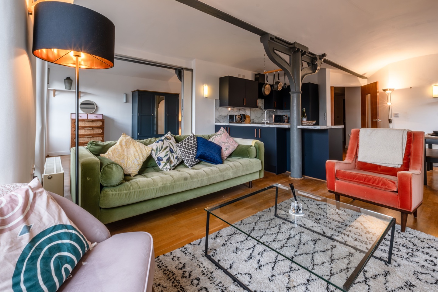 1 Bed Flat, Cotton St, M4, N1 7GU