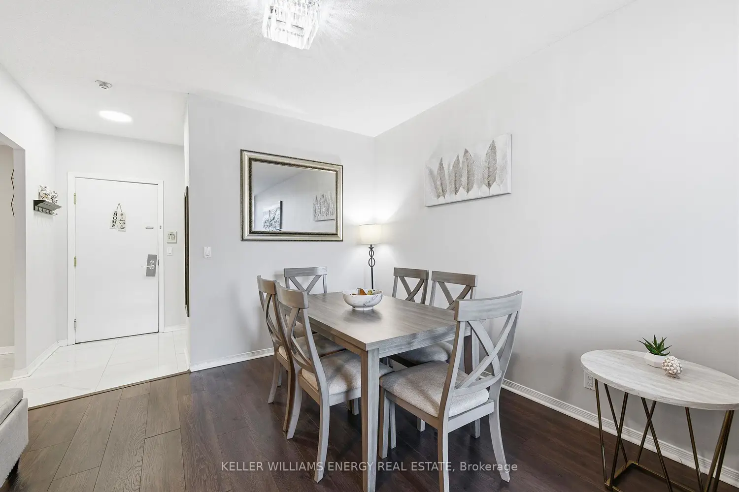 Additional image 6 of 1000 The Esplanade 103