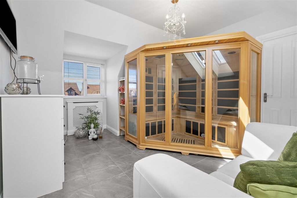 Additional image 46 of 6 bed detached house for saleWaterside Way, Hartlepool TS26