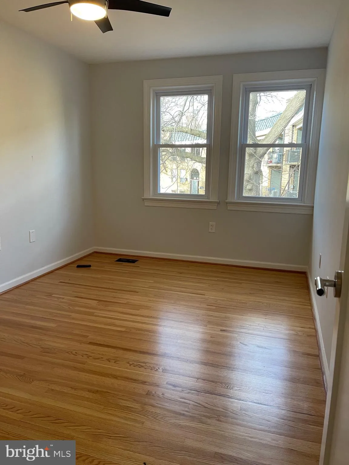 Additional image 112 of 519 G Street SW, Washington, DC 20024
