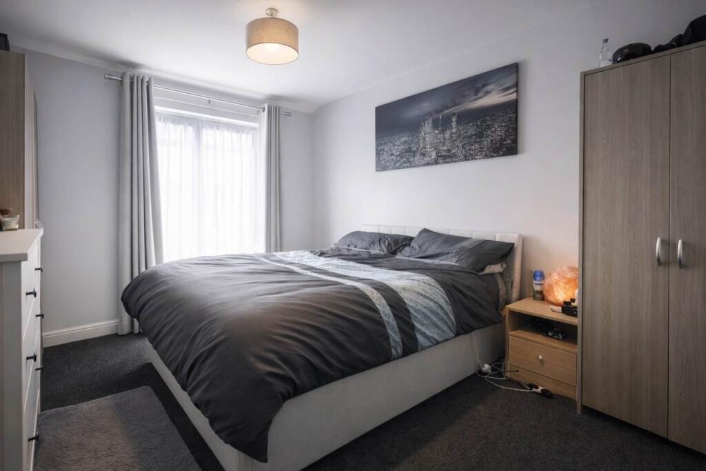 Additional image 4 of Hare Lane, Hatfield