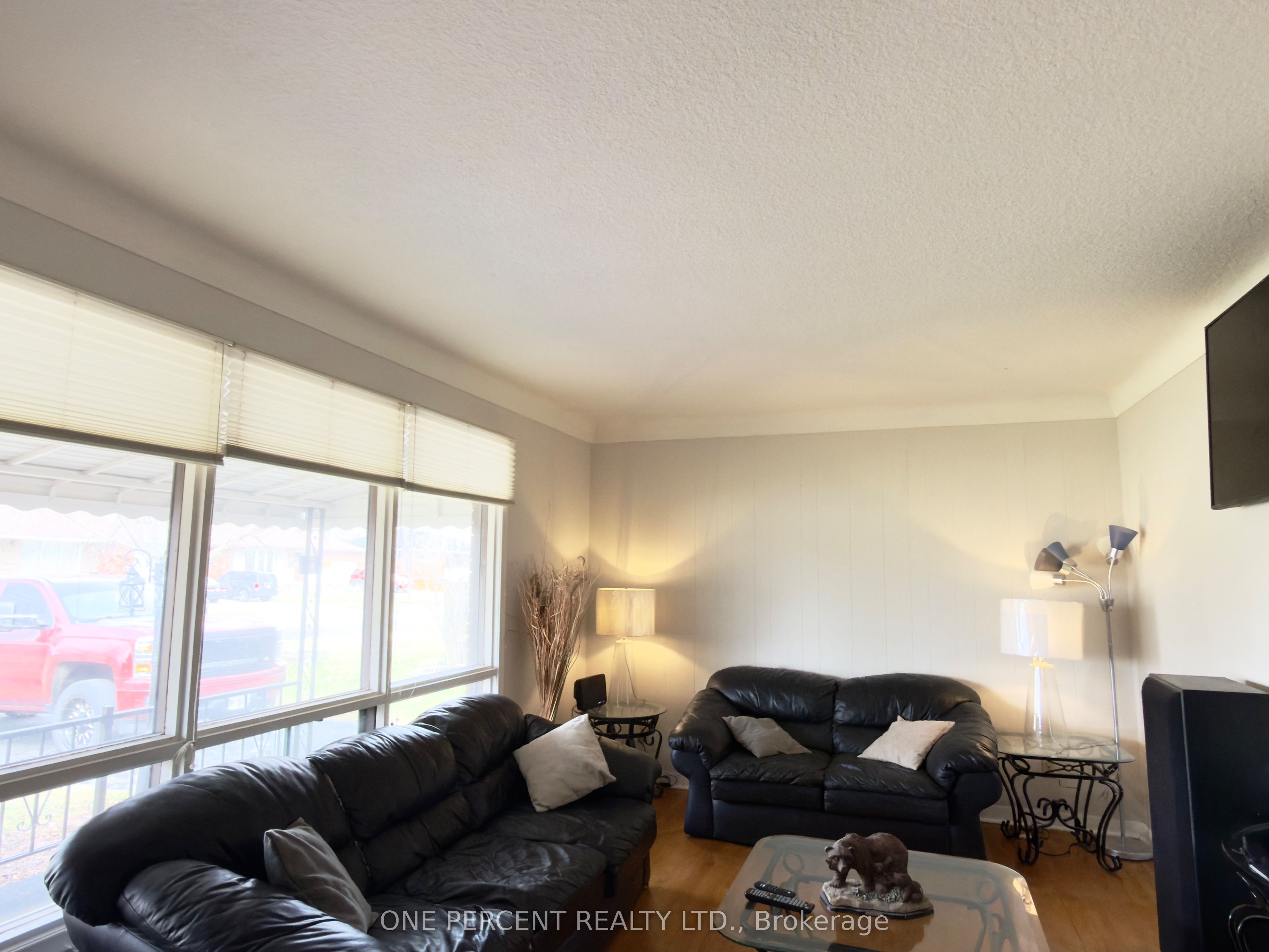 Additional image 3 of 37 Empress Avenue, Welland, ON, L3B 1K6