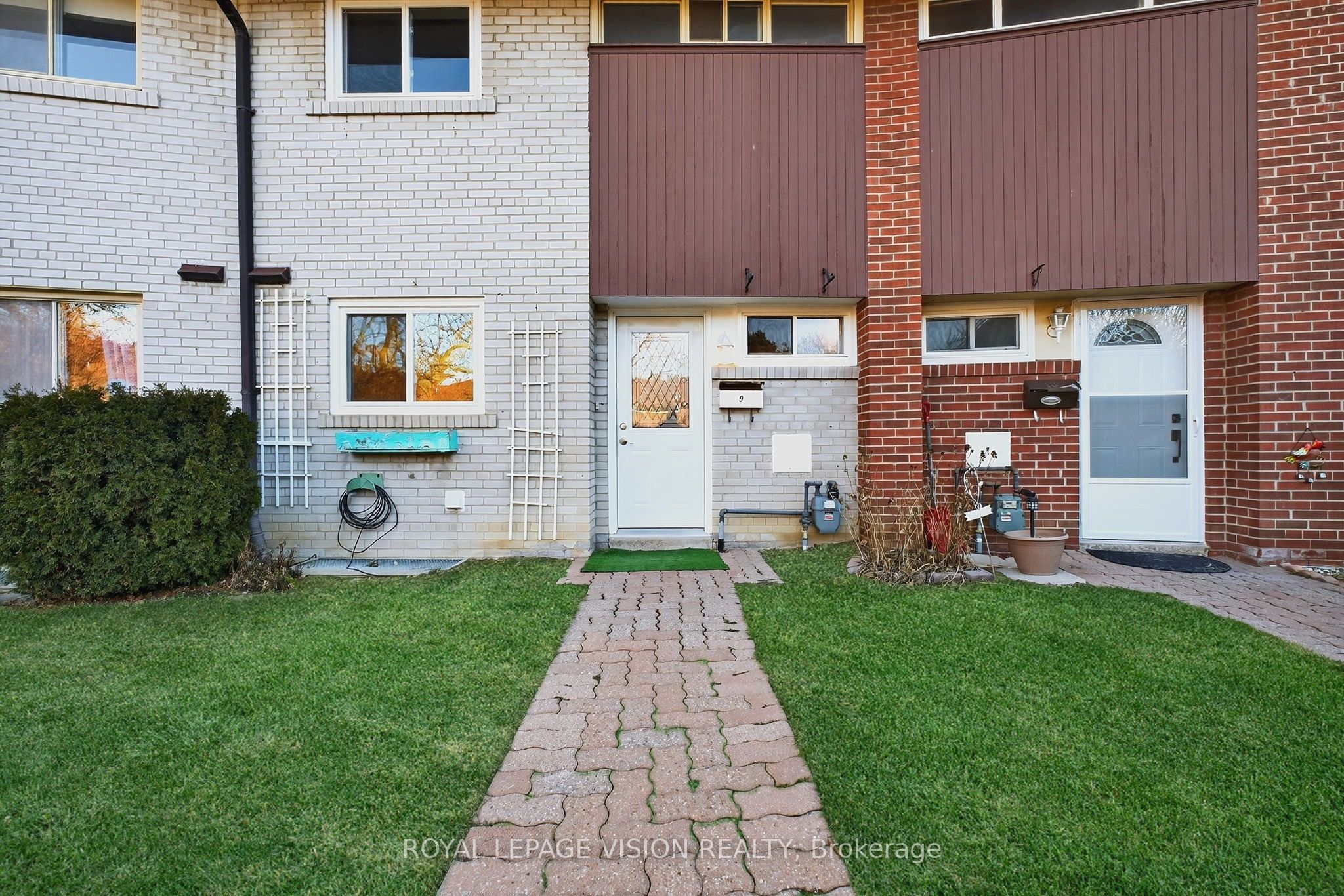 Additional image 3 of 9-8 Esterbrooke Avenue, Toronto, ON, M2J 2C2