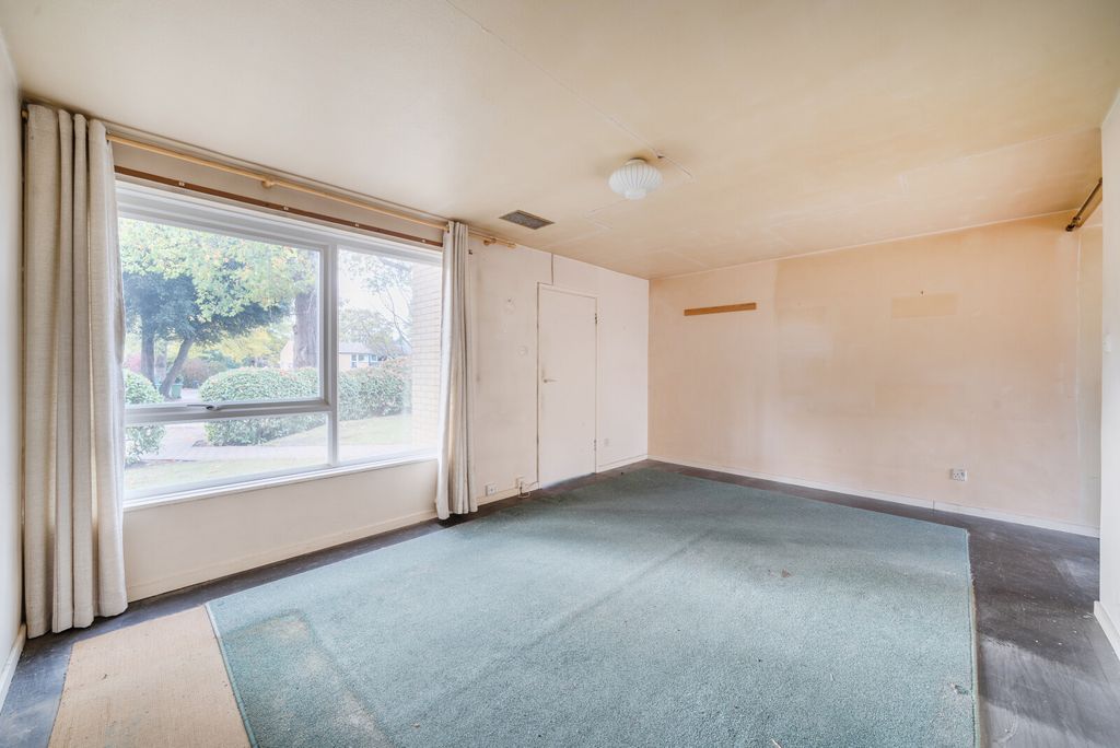 Additional image 6 of 3 bed terraced house for saleHolme Chase, Weybridge KT13
