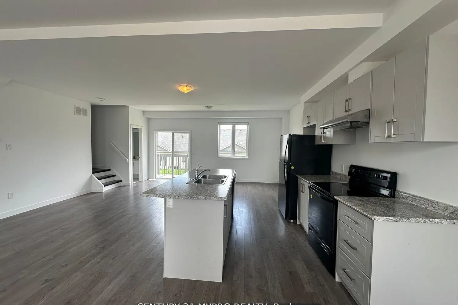 Additional image 3 of 27 Denistoun Street