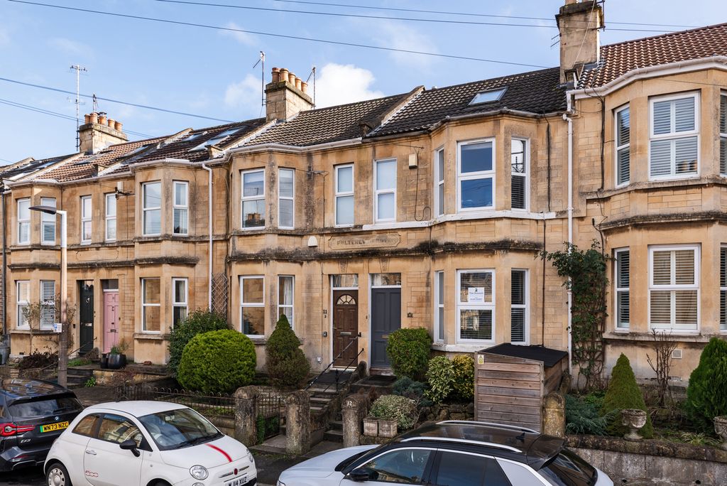 4 bed terraced house for salePulteney Grove, Widcombe, Bath BA2