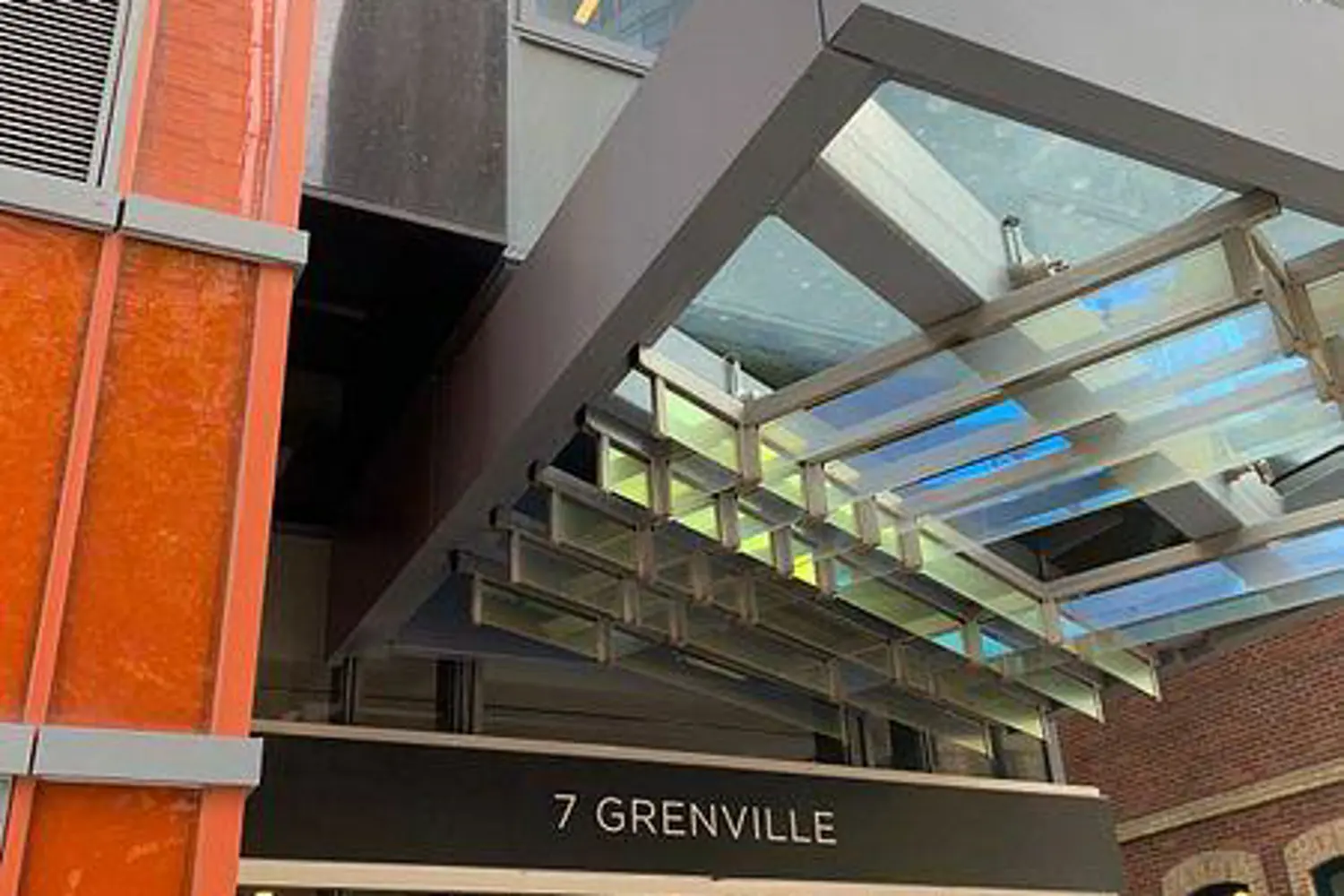 7 Grenville Street 1105