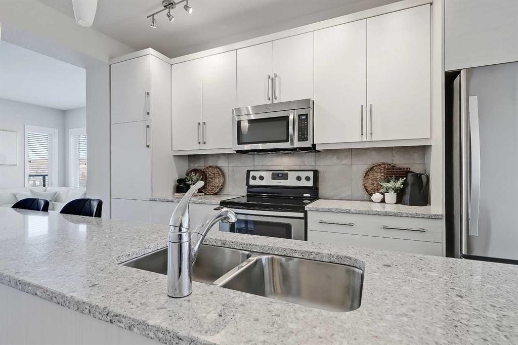 Additional image 6 of 408-501 River Heights Drive, Cochrane, AB, T4C 2L3
