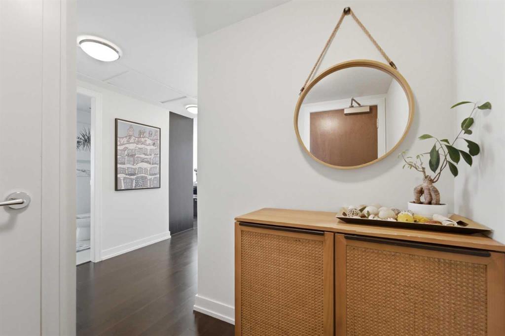 Additional image 3 of 825-222 Riverfront Avenue SW, Calgary, AB, T2P 0X2