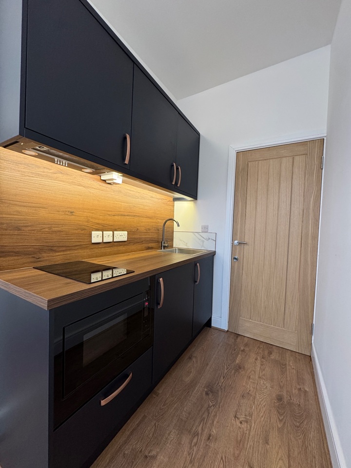 Additional image 5 of Room in a Shared House, Scarsdale Road, M14, N1 7GU