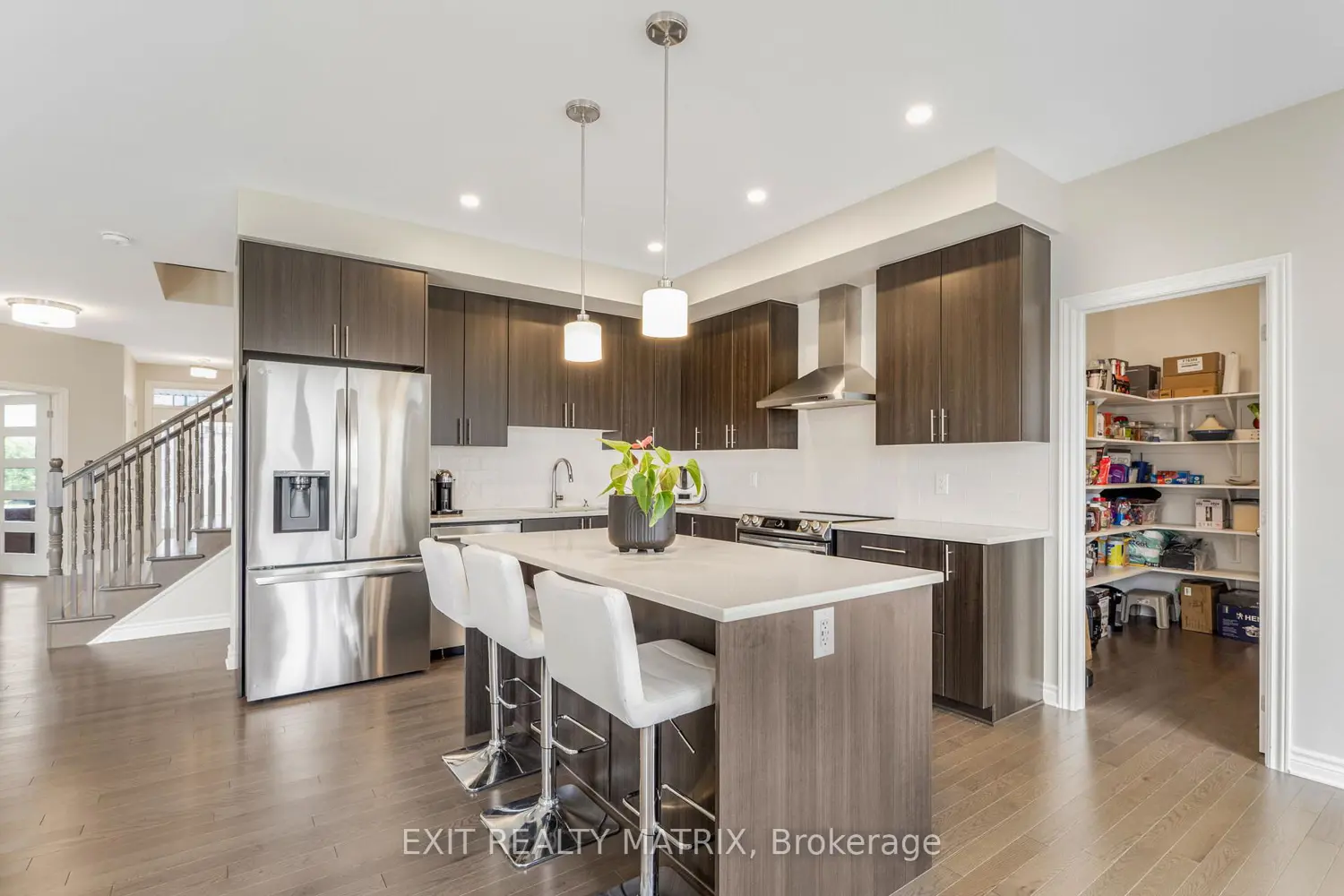 Additional image 6 of 700 Namur Street