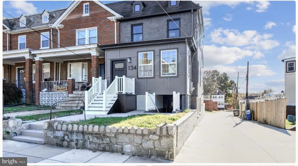 134 Madison Street NW Unit 2 LOWER Unit UNIT 2 LOW, Washington, DC 20011