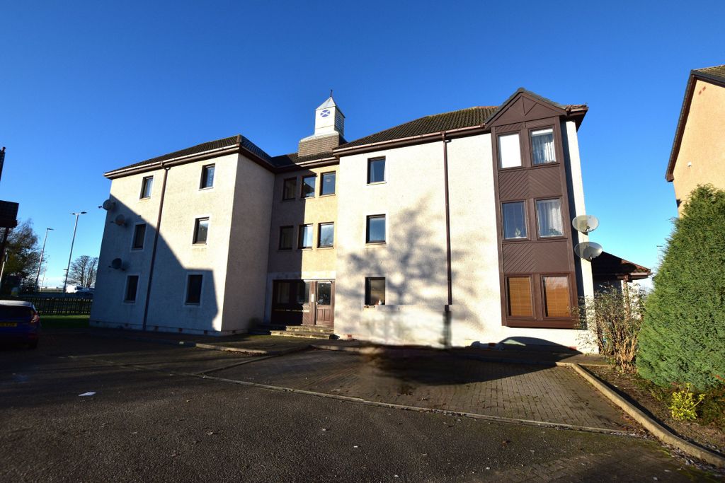 2 bed flat for saleWalker Court, Forres IV36