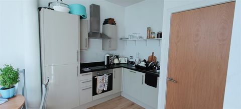 Apartment 13, 10 Pollard Street M4