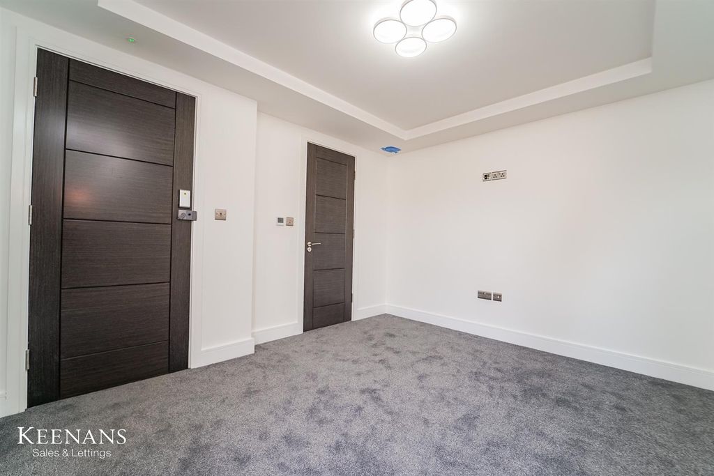 Additional image 36 of 27 bed block of flats for saleBindloss Avenue, Eccles, Manchester M30