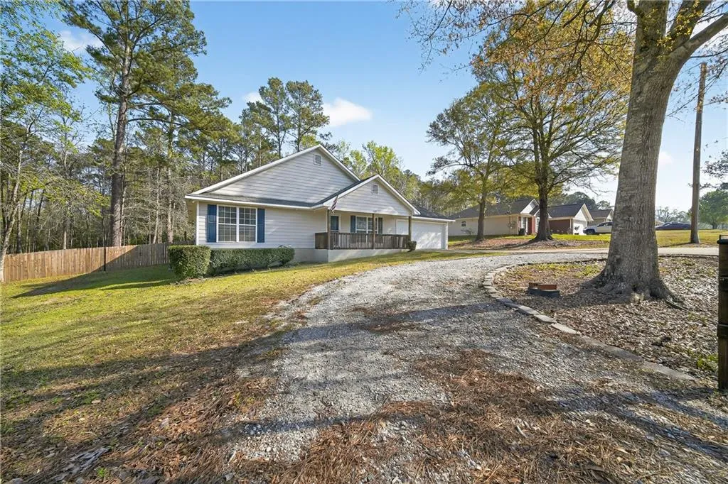Additional image 3 of 169 Lansdon Drive, Smiths Station, AL 36877