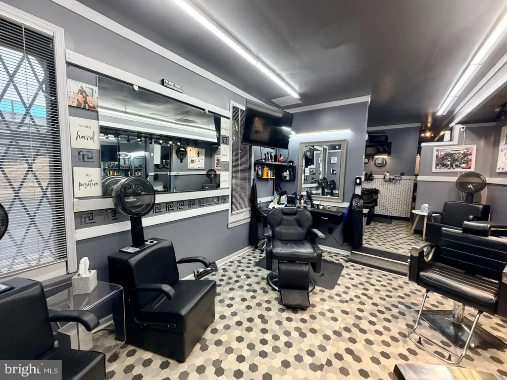 Additional image 7 of 837 W 4th Street, Wilmington, DE 19801