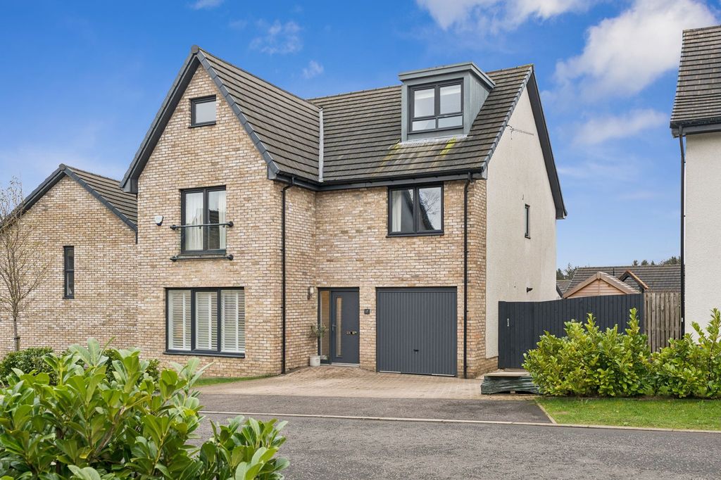 5 bed detached house for saleRose Dene Drive, Bearsden G61