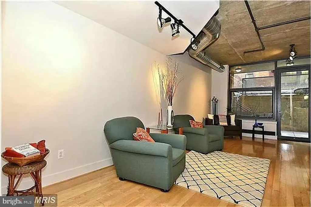 Additional image 7 of 2301 Champlain Street NW Unit T08, Washington, DC 20009