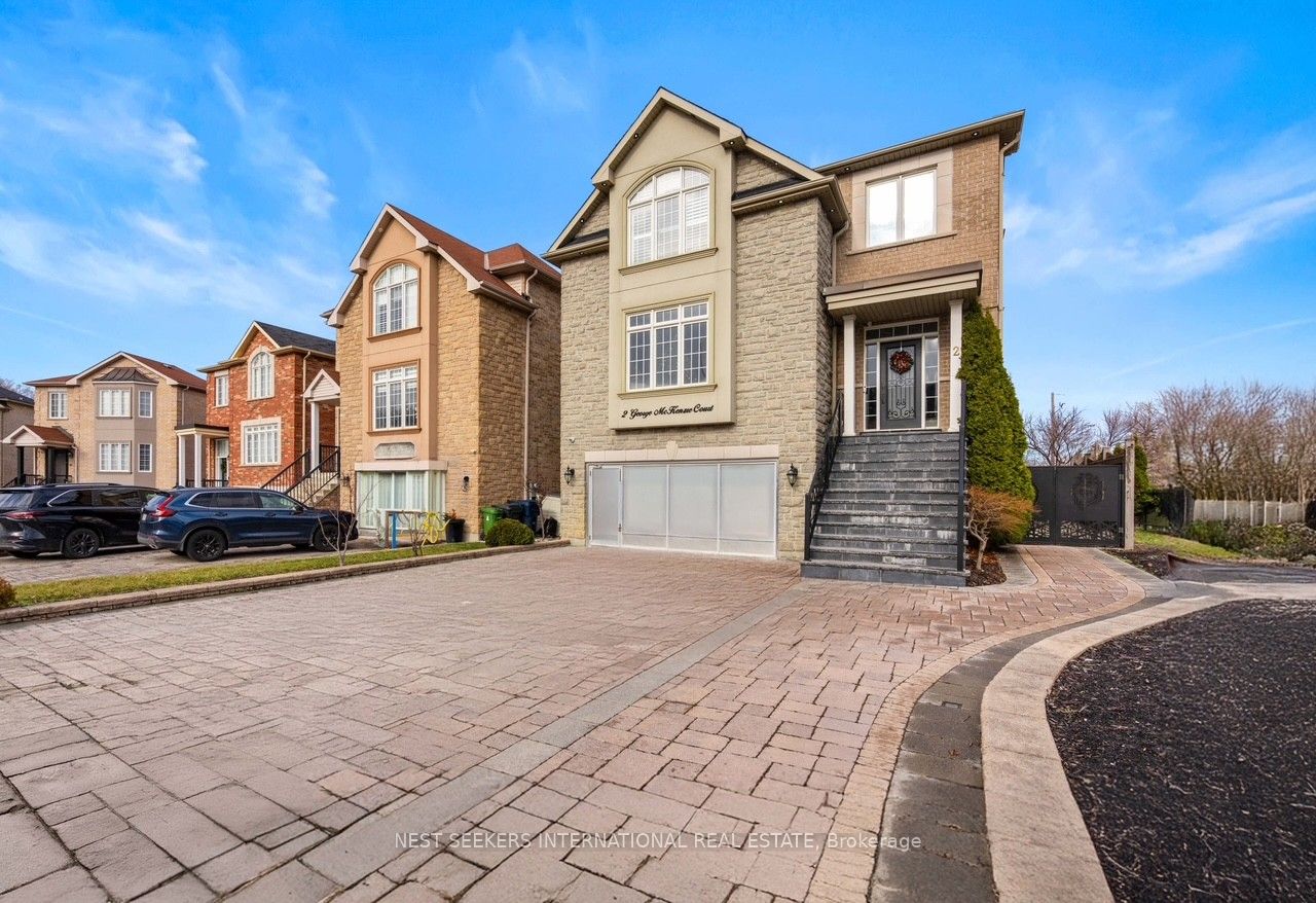 2 George Mckenzie Court, Toronto, ON, M9M 0E1
