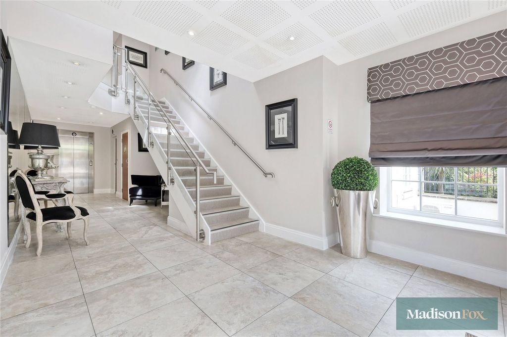 Additional image 2 of 4 bed flat for saleManor Road, Chigwell, Essex IG7