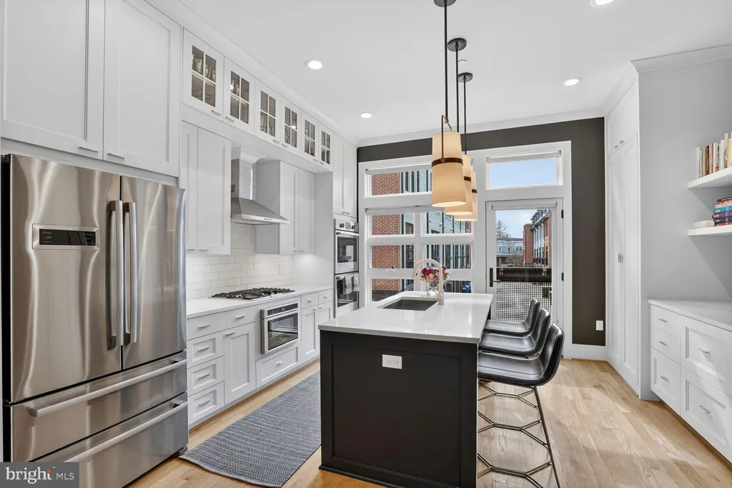 Additional image 11 of 1305 D Street SE, Washington, DC 20003