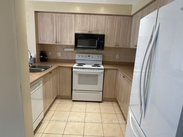 Additional image 6 of 103 Cadillac Crescent, Brampton, ON, L7A 3B5