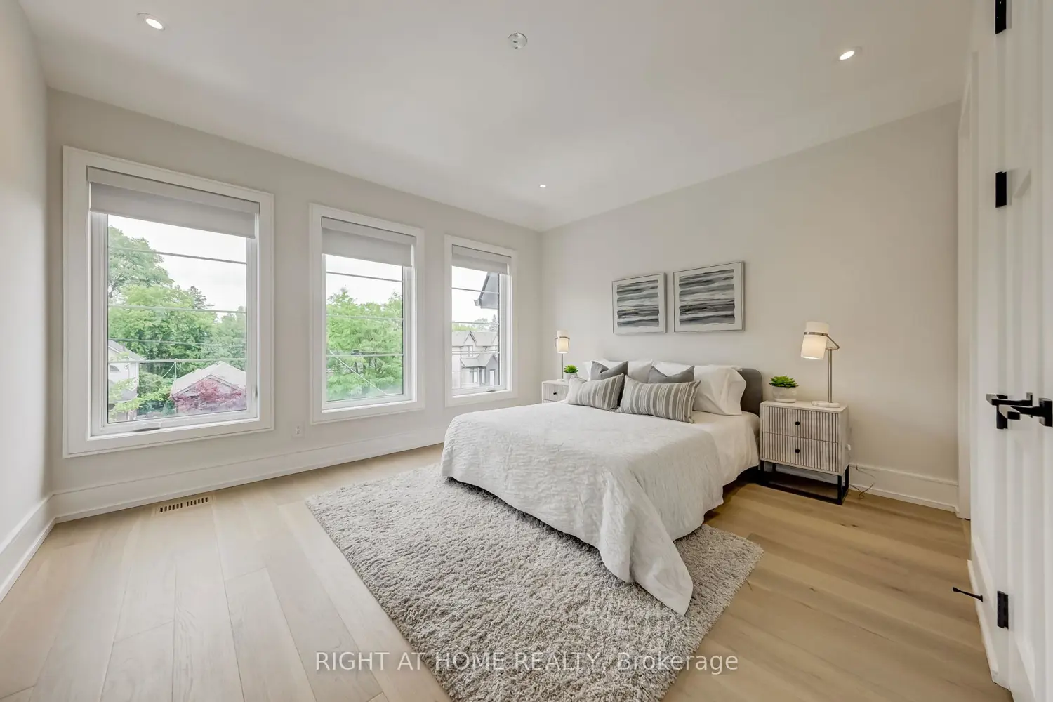 Additional image 11 of 102 Parklea Drive