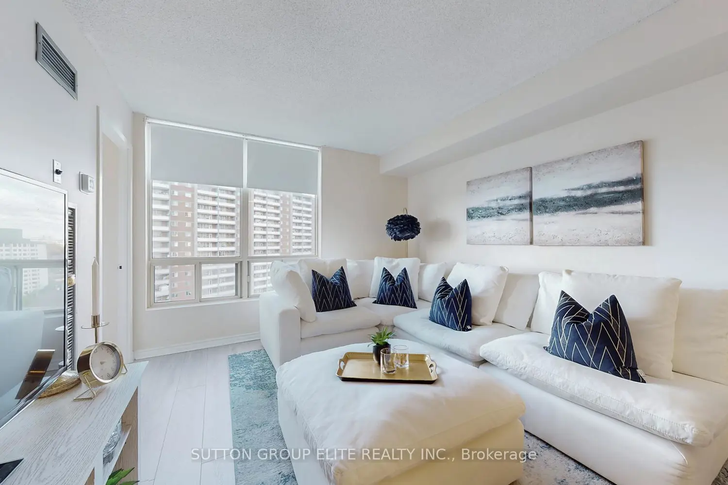 3 Hickory Tree Road 1707