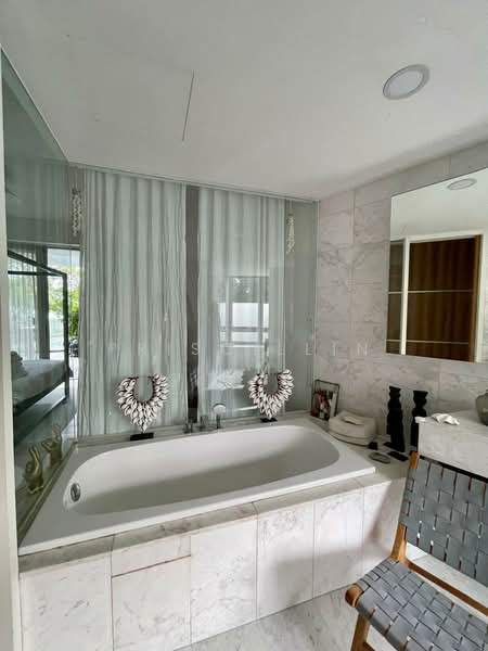 Additional image 4 of 276 Ocean Drive