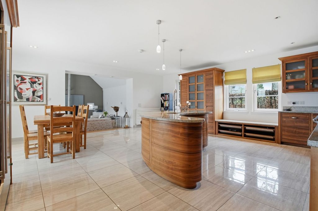 Additional image 5 of 5 bed detached house for saleAutumn House, Glen Road, Dunblane FK15